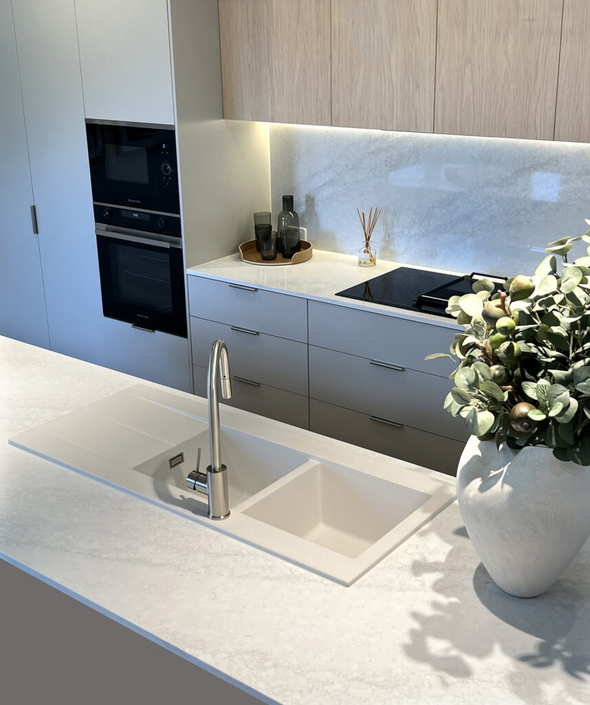 Oros 1162 Arqstone sink - White
